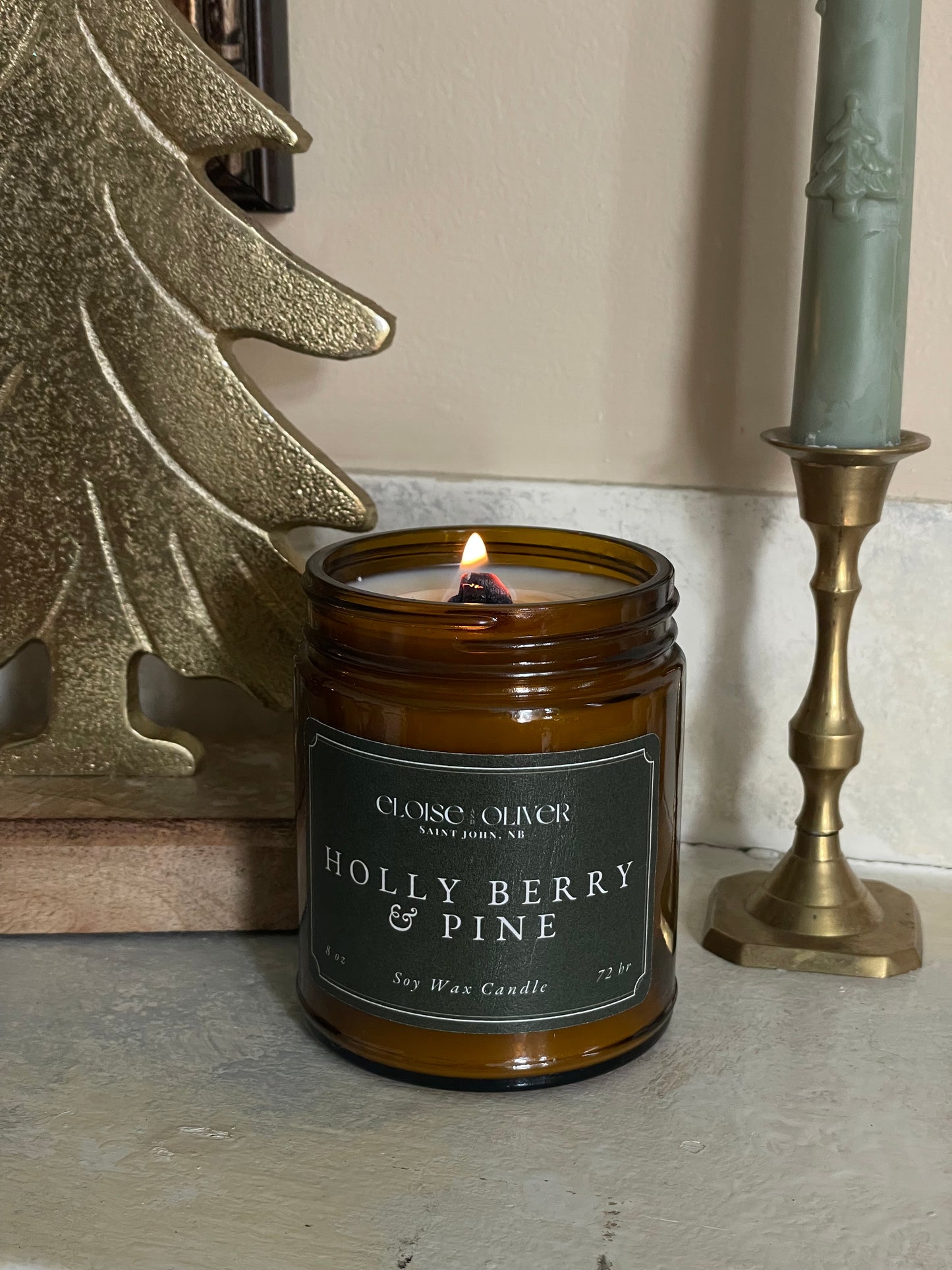 8oz Holly Berry and Pine