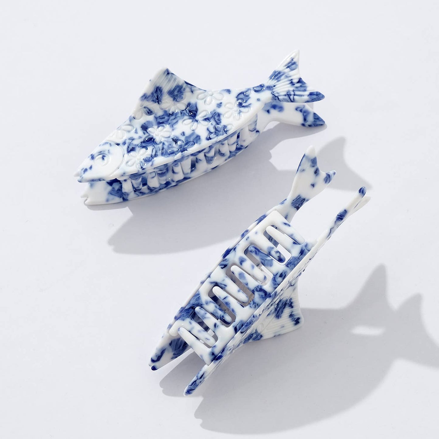 Coastal Blue Floral Fish Claw Clip - Small