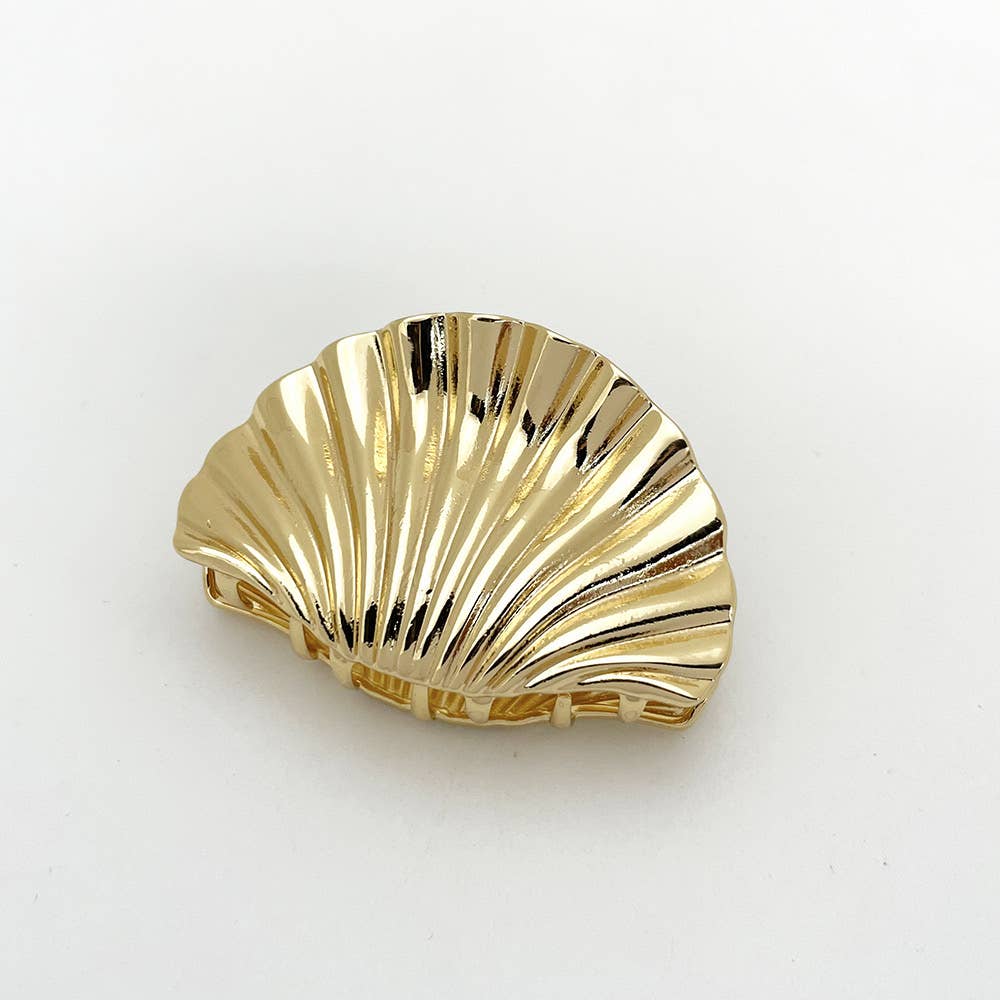 Shell-Shaped Gold Claw Clip