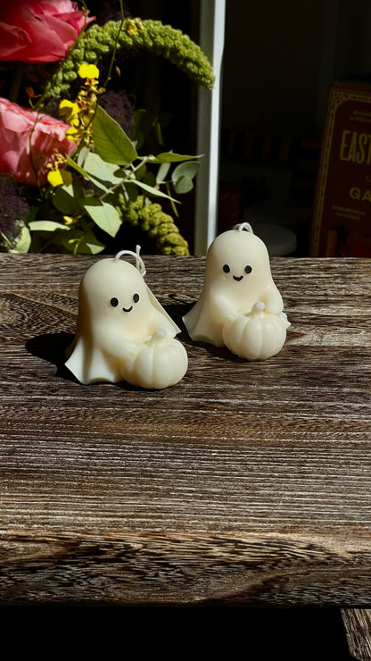 Ghostie Holding Pumpkin Candle