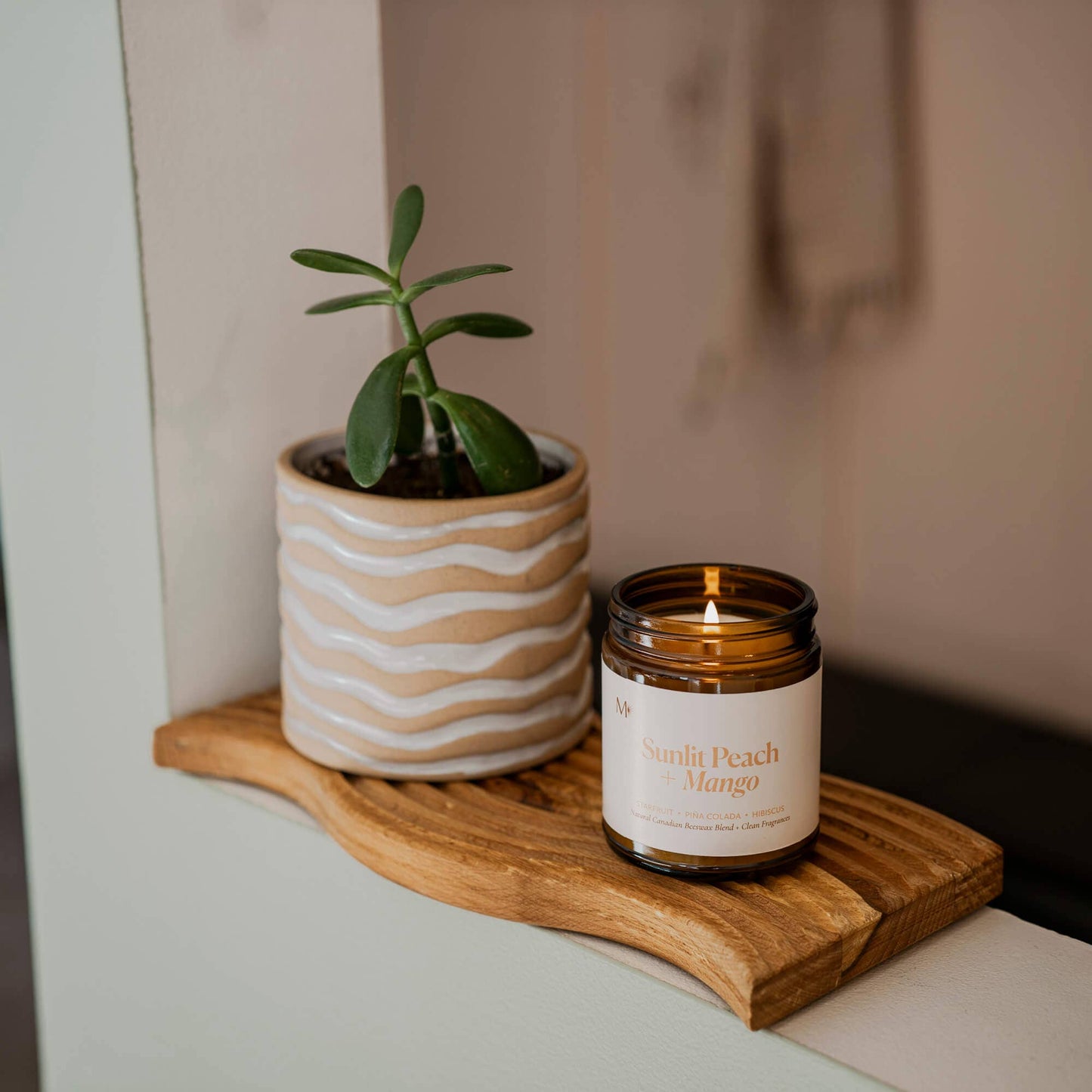 Sunlit Peach + Mango 9oz Beeswax Candle