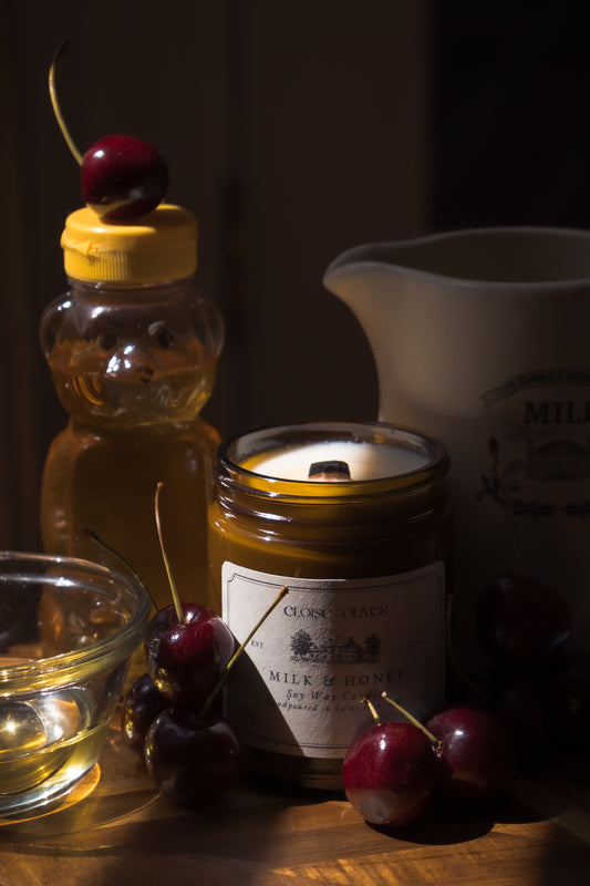 8oz Milk and Honey Candle