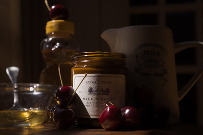 8oz Milk and Honey Candle