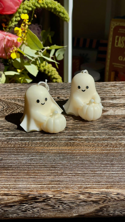 Ghostie Holding Pumpkin Candle