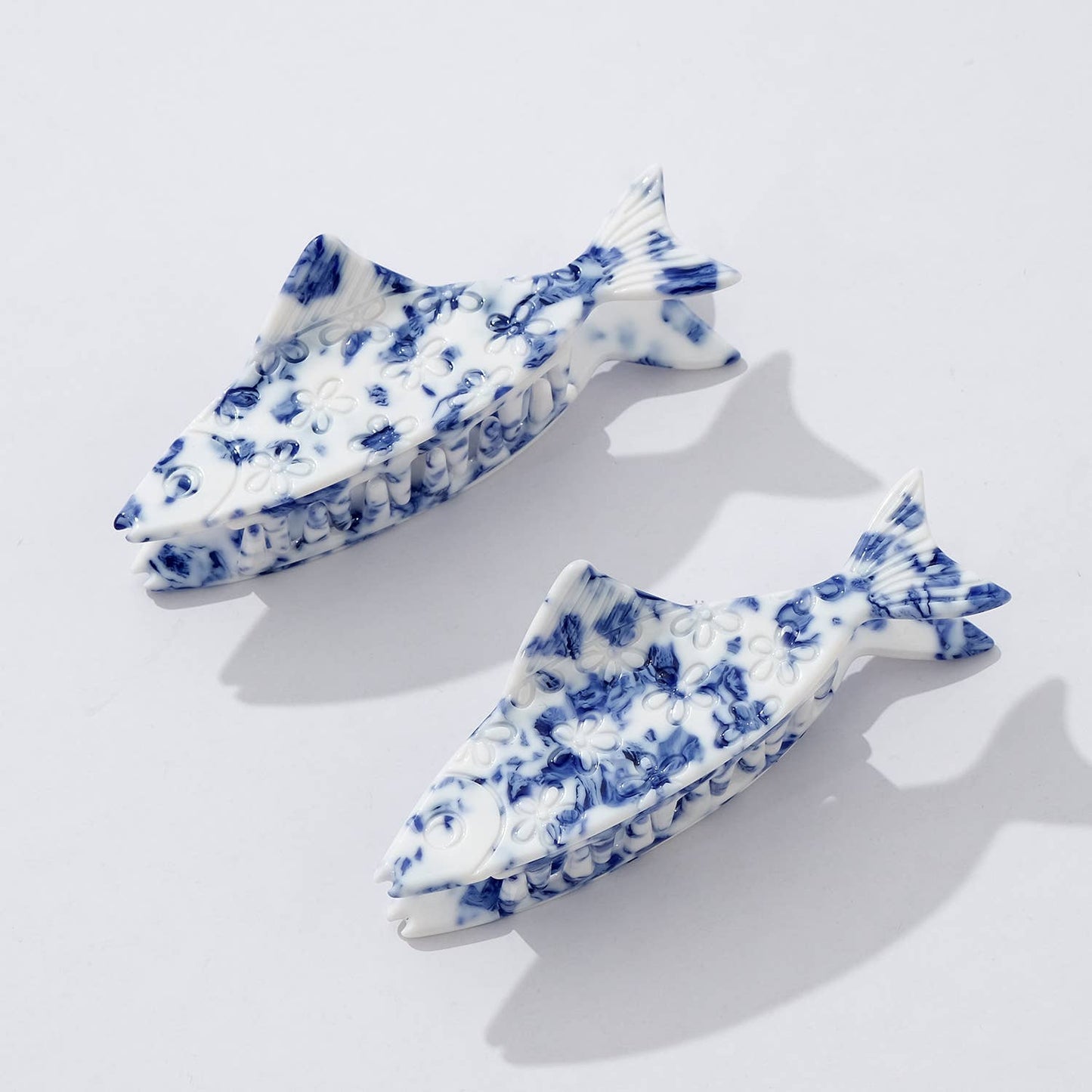 Coastal Blue Floral Fish Claw Clip - Small