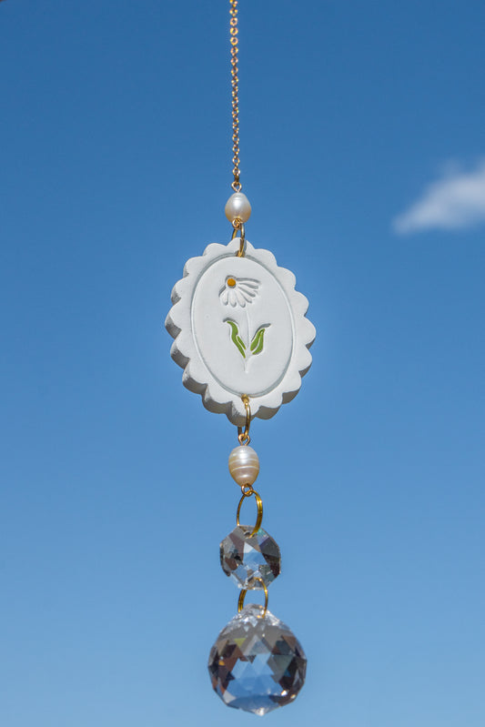 Scalloped Daisy Sun Catcher