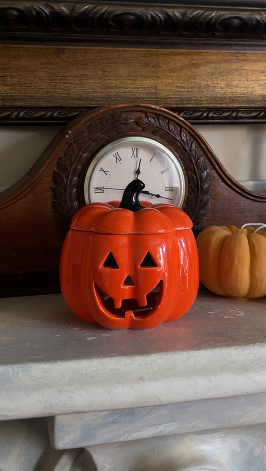 Jack-O-Lantern Wax Melter
