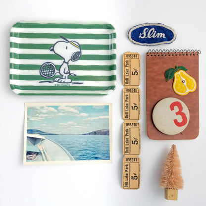 Peanuts® - Snoopy Tennis Vintage-Style Tray