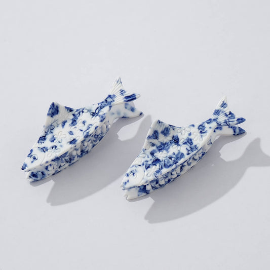 Coastal Blue Floral Fish Claw Clip - Small