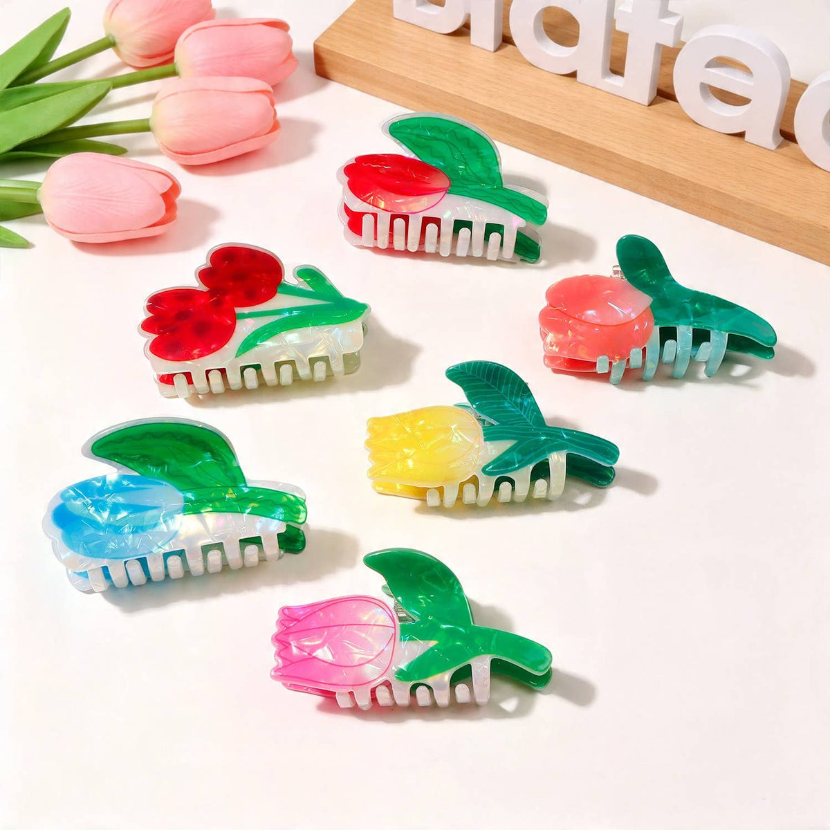 Tulip Hair Claw Clip
