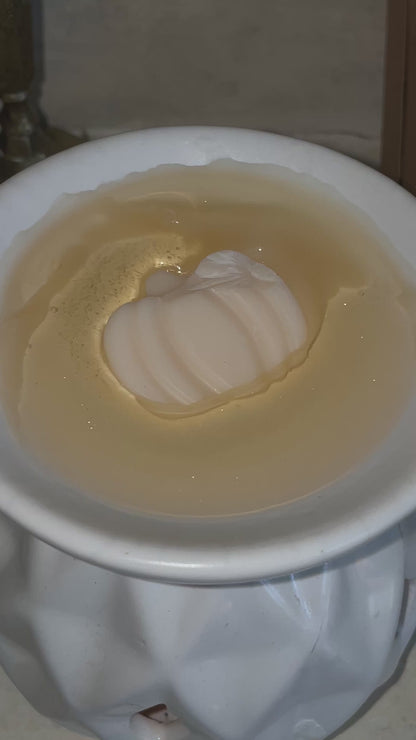 Pumpkin Shaped Sparkling Wax Melts
